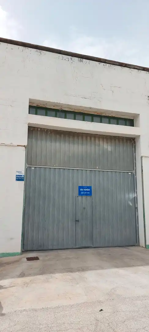 Industrial building for sale in Carrer Pompeu Fabra, imagen 6