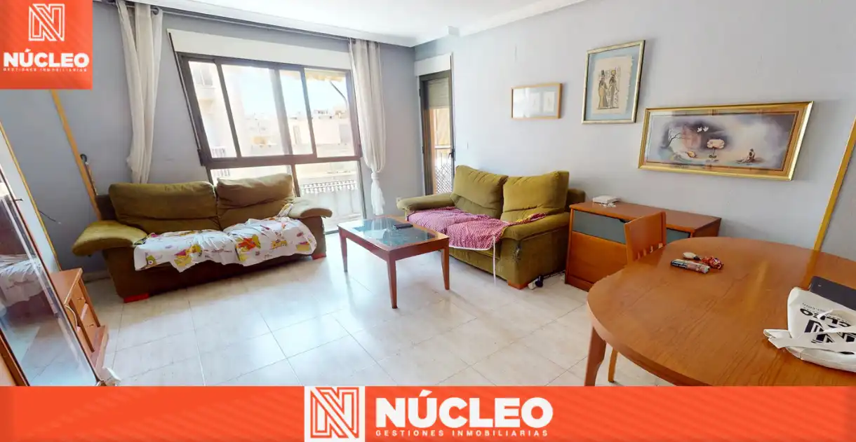 Sala de estar de Piso en venta en El Campello con Amueblado, Horno y Lavadora