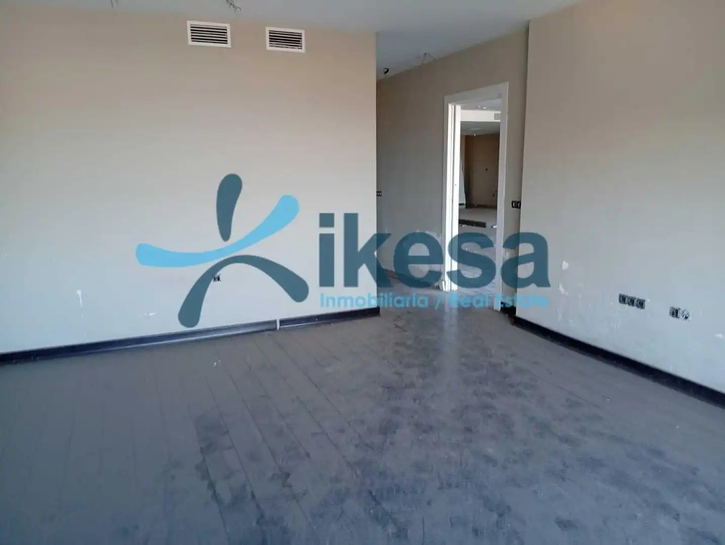 Piso en venta en La Envía