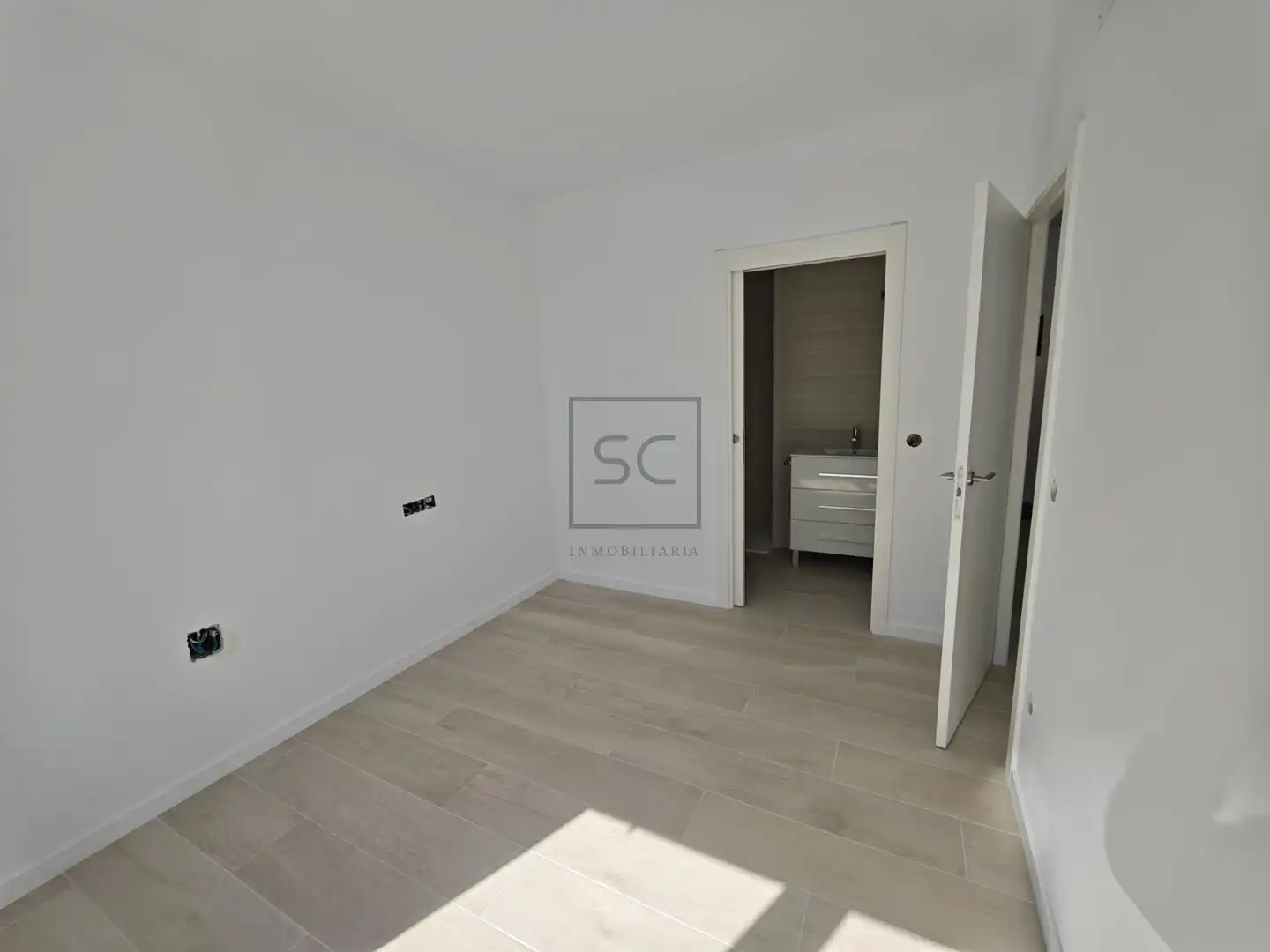 Bedroom of Flat for sale in Ferrol  with Heating and Balcony