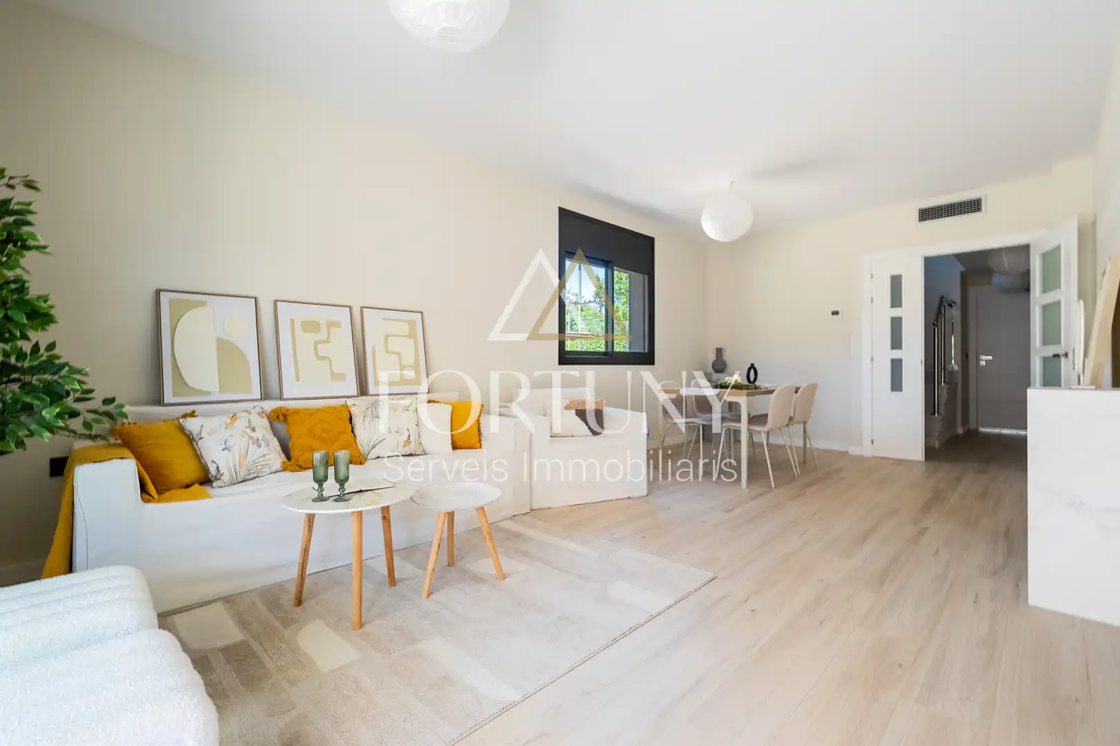 House with pool for sale in calle serra de llaveria, imagen 6