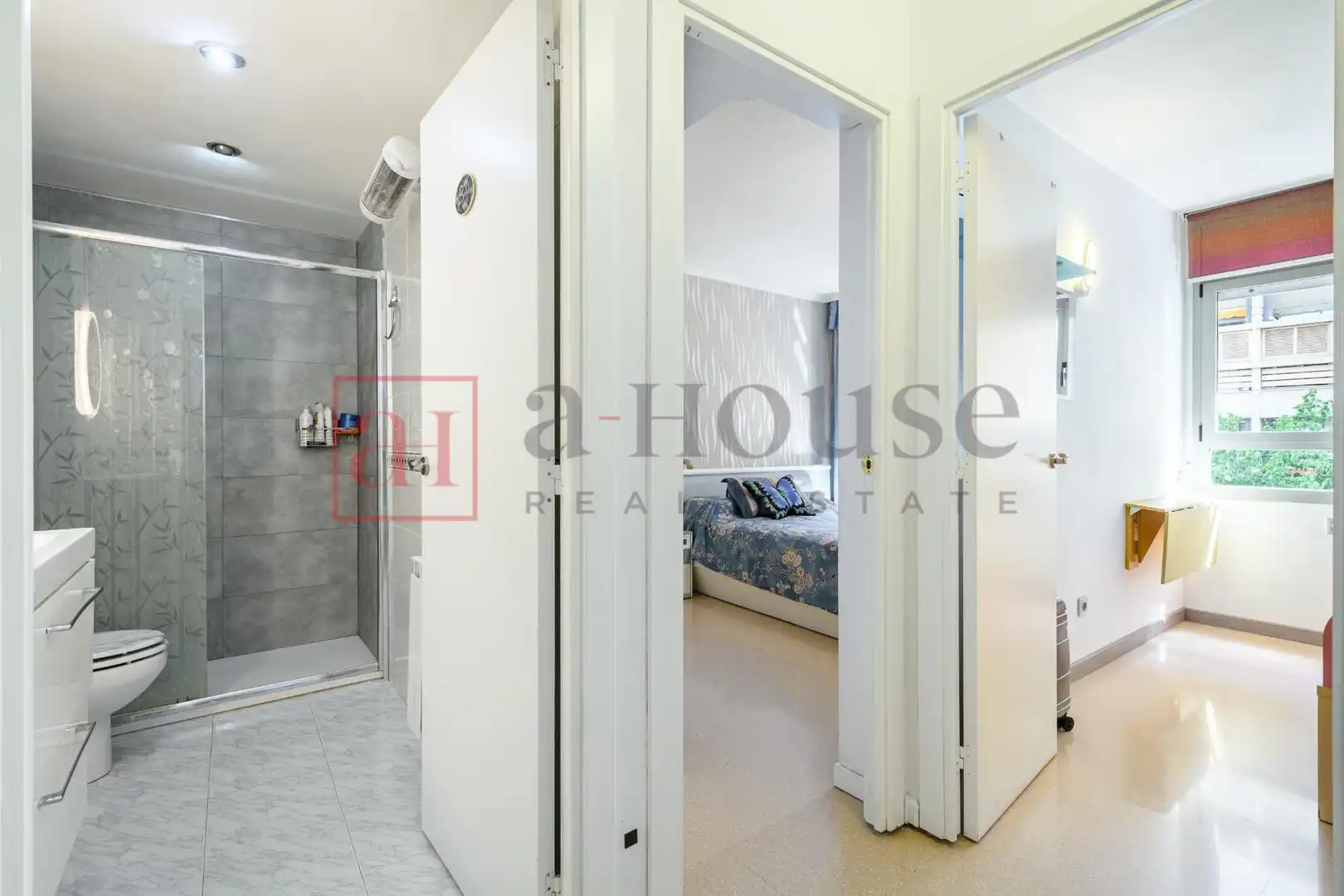 Bedroom of Flat for sale in Barcelona  with Air Conditioner, Heating and Terrace
