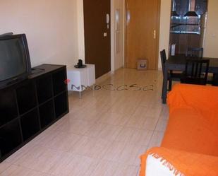 Sala d'estar de Apartament de lloguer en Armilla amb Calefacció i Balcó