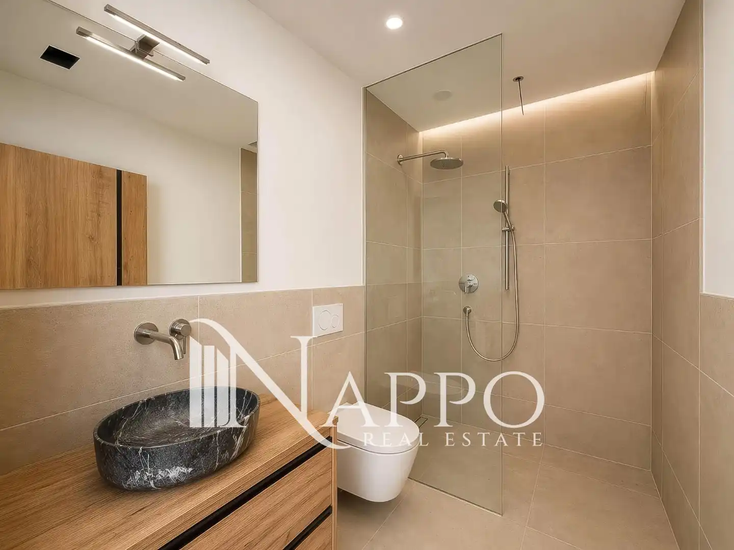 Bathroom of Houses for sale in Calvià  with Air Conditioner, Heating and Terrace