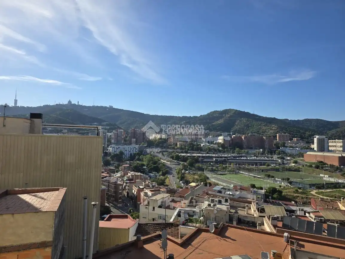 Piso con terraza en venta en Horta - Guinardó, imagen 4