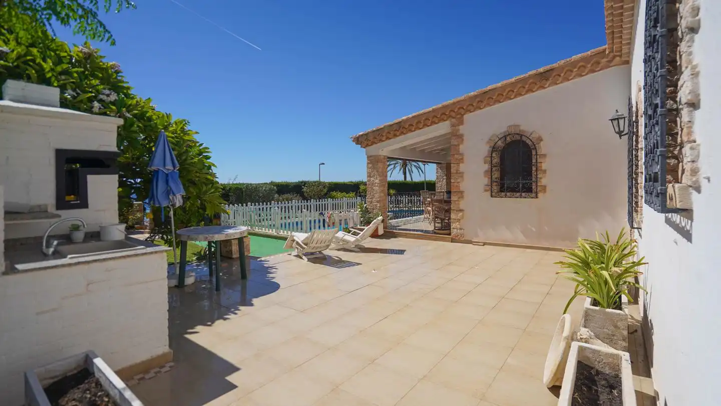 Casa amb terrassa en venda a Avinguda de la Armada Española, imagen 51