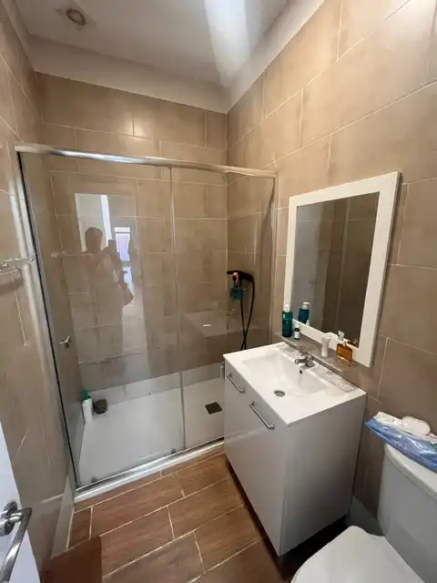 Badezimmer von Einfamilien-Reihenhaus zum Verkauf in Burriana / Borriana mit Klimaanlage, Terrasse und Möbliert