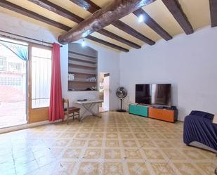 Living room of Single-family semi-detached for sale in Santa Coloma de Gramenet  with Private garden and Terrace