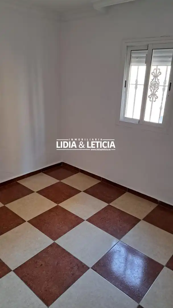 Dormitori de Casa o xalet en venda en Alcalá de Guadaira