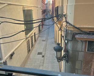 Vista exterior de Pis de lloguer en Badajoz Capital amb Terrassa i Balcó