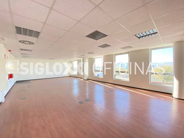 Oficina en Alquiler en DE LA METAL.LURGIA en La Marina del Prat Vermell