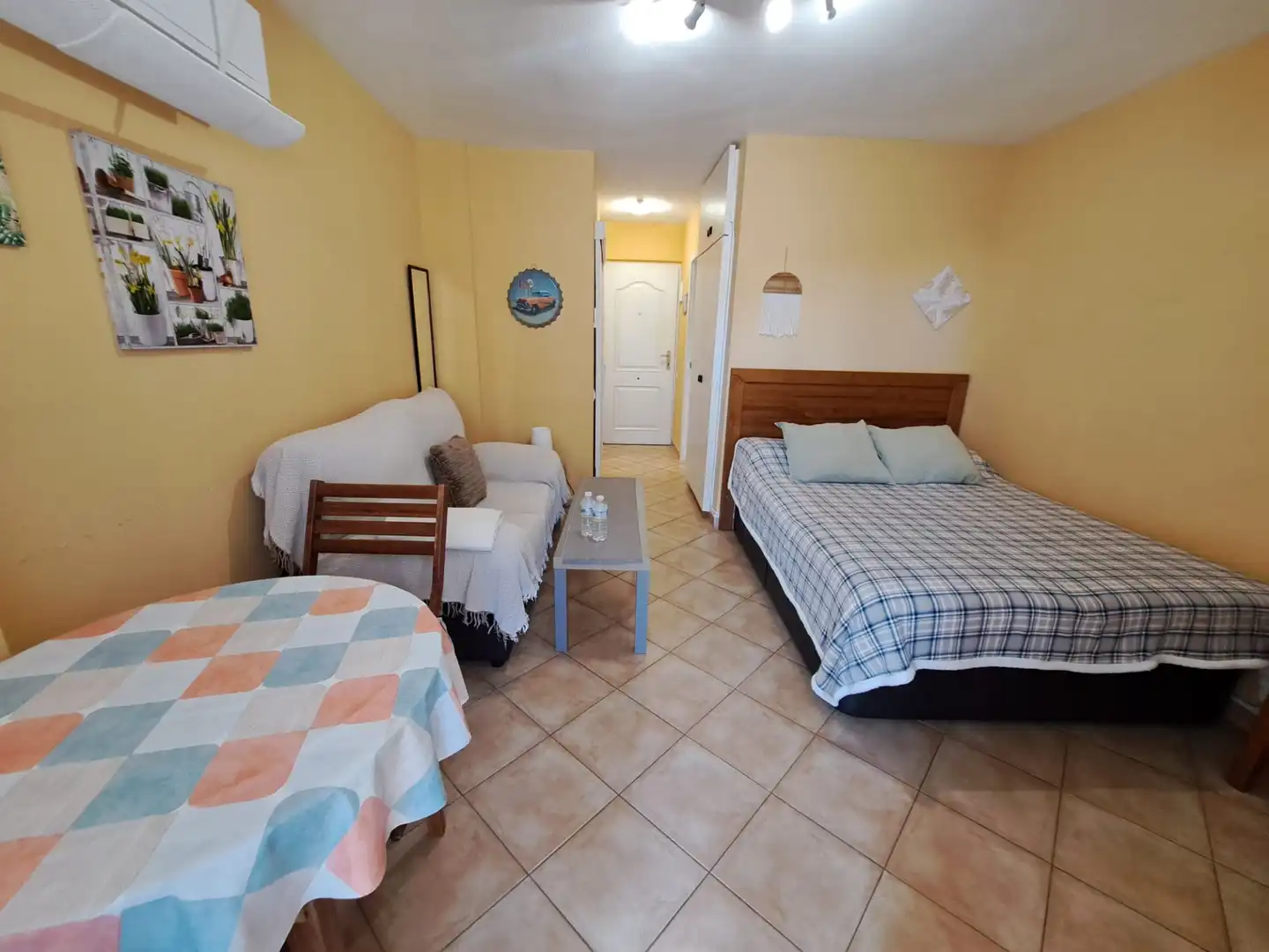 Habitación de Estudio en venta en Benalmádena con Aire acondicionado, Terraza y Amueblado