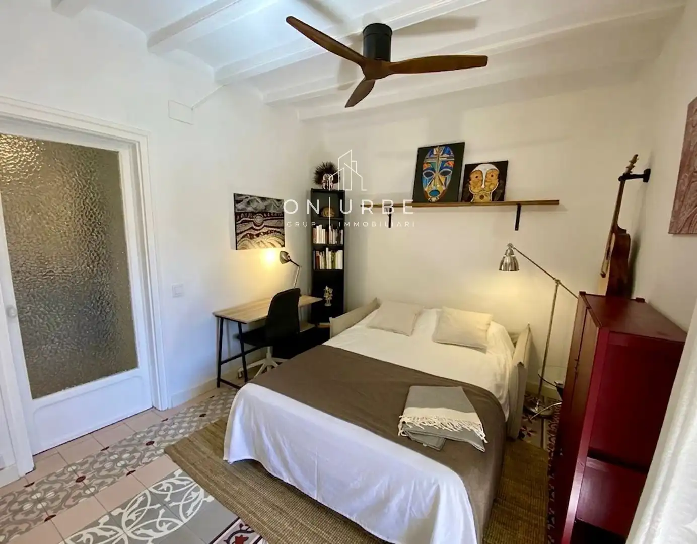 Bedroom of Flat for sale in Barcelona  with Air Conditioner, Terrace and Balcony