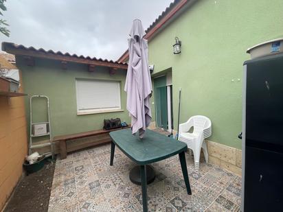 Terrassa de Casa o xalet en venda en Monzón de Campos