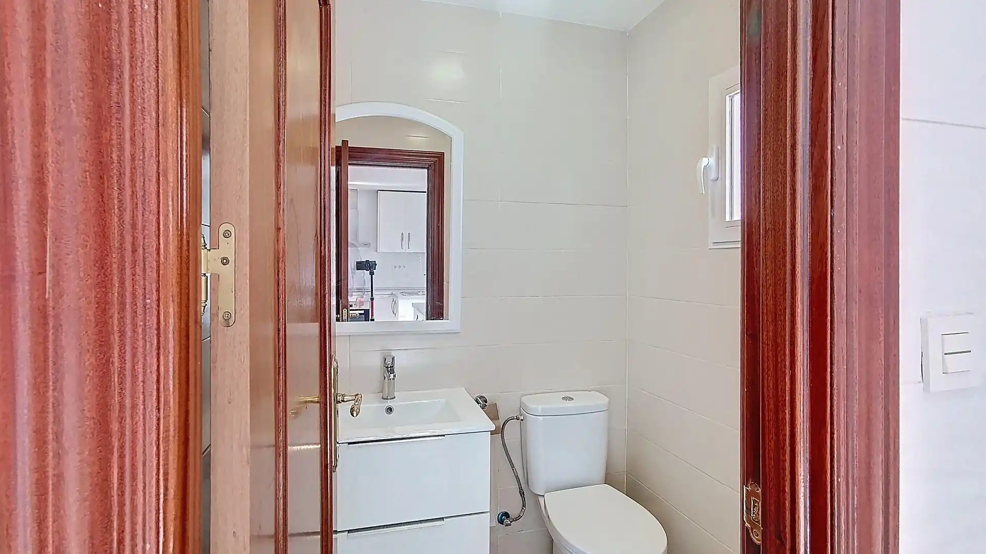 Baño de Casa adosada de alquiler en Armilla con Aire acondicionado, Calefacción y Terraza