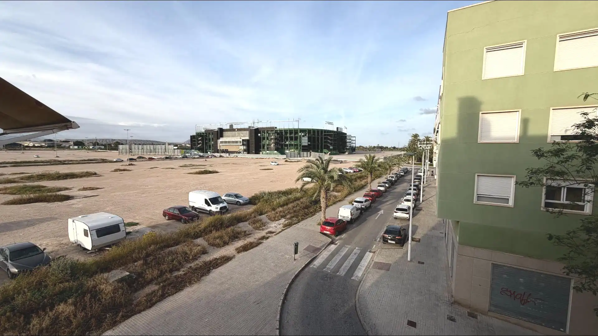 Außenansicht von Wohnung zum Verkauf in Elche / Elx mit Klimaanlage und Balkon