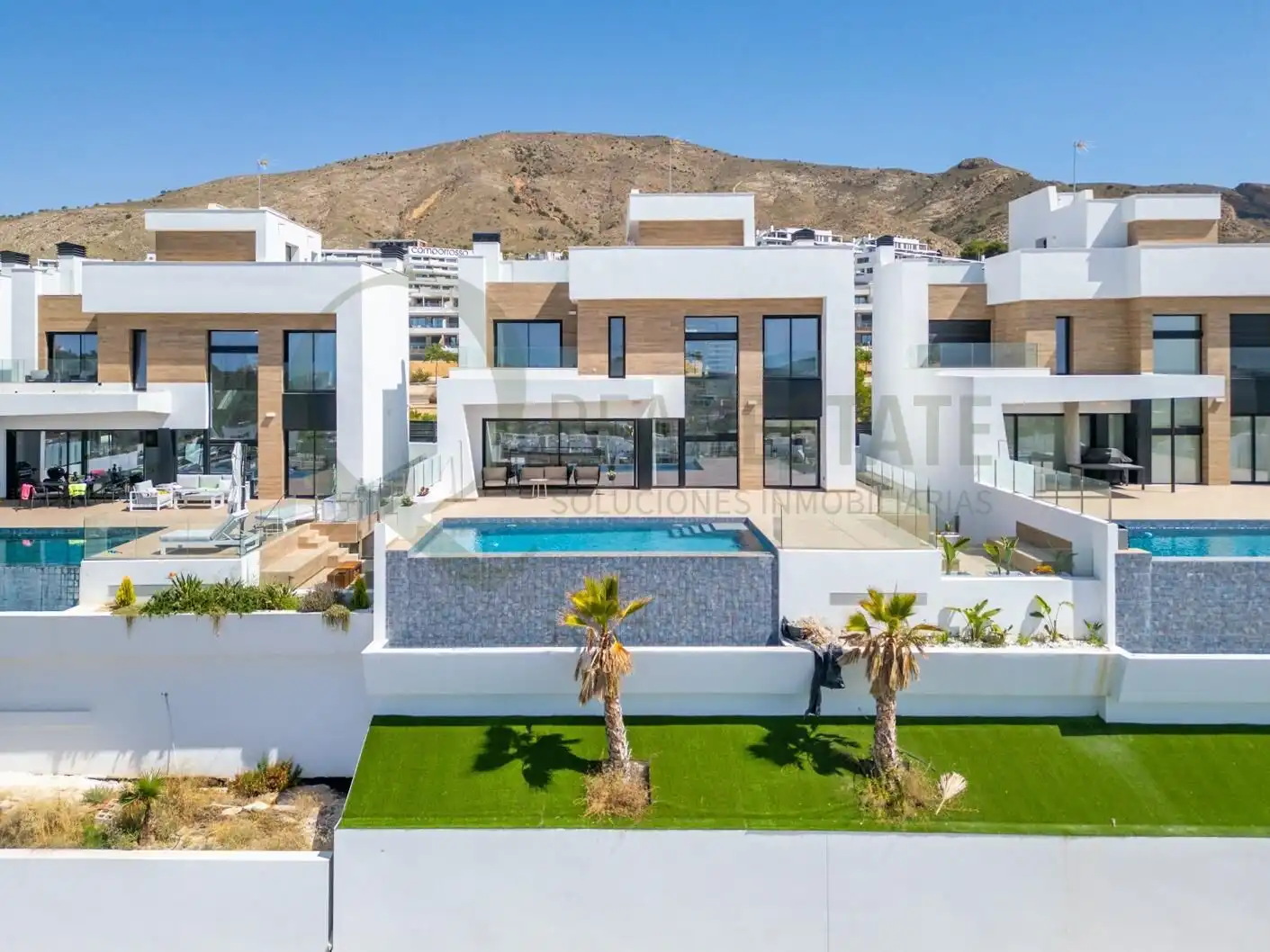 Vista exterior de Casa o chalet en venta en Benidorm con Aire acondicionado, Calefacción y Jardín privado