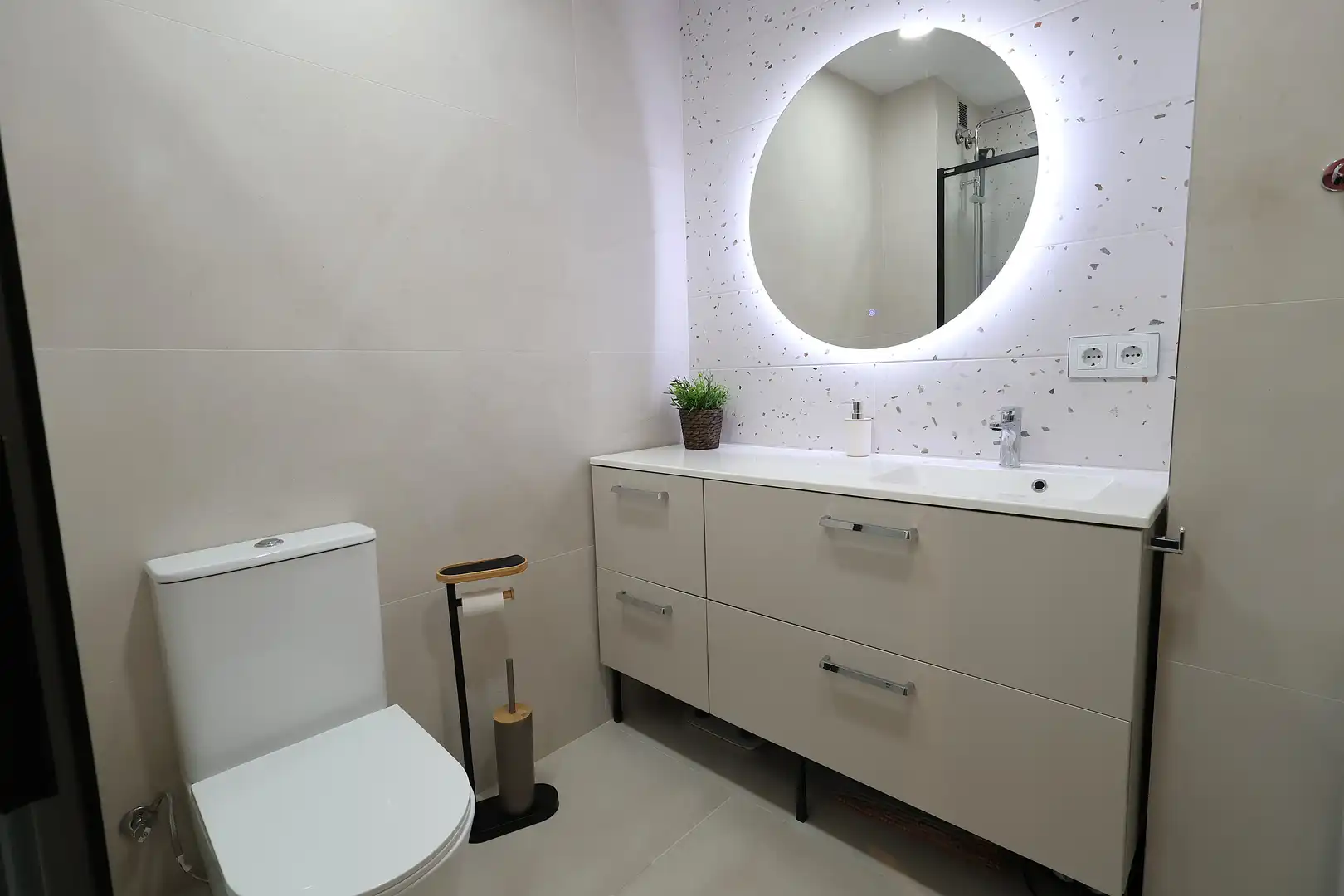Flat for sale in de Lluís Muncunill, Zona Esportiva
