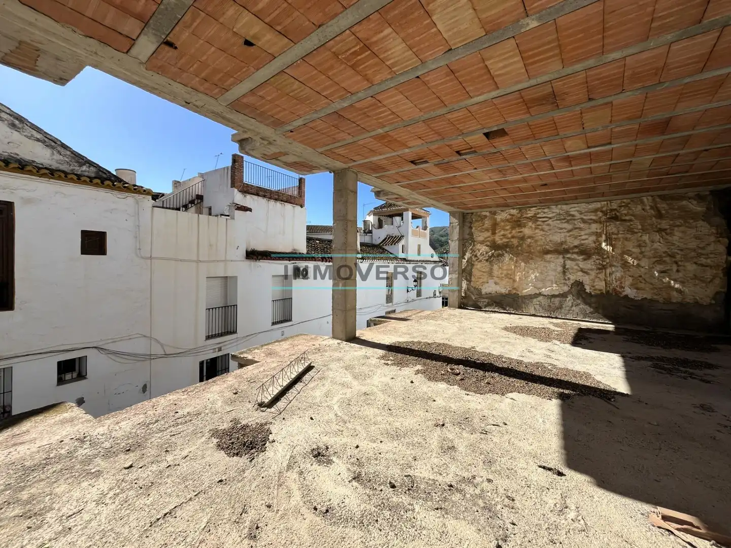 Vista exterior de Edifici en venda en Benamargosa