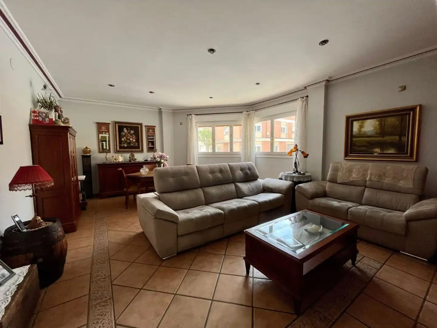Houses for sale in Sax