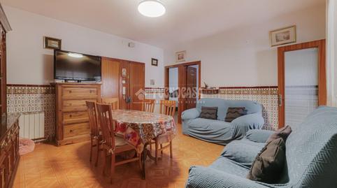 Foto 2 von Wohnung zum Verkauf in Carrer de la Maragda, Can Fatjó - Sant Jordi Park - Plana del Castell, Rubí