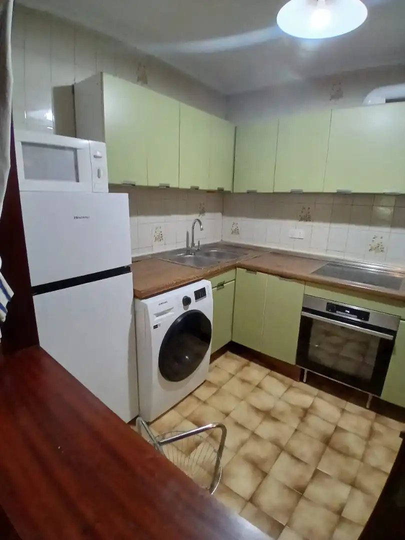 Cuina de Apartament en venda en Santander amb Calefacció, Parquet i Forn