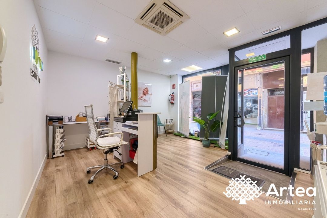 Local en venda en Bilbao  amb Aire condicionat