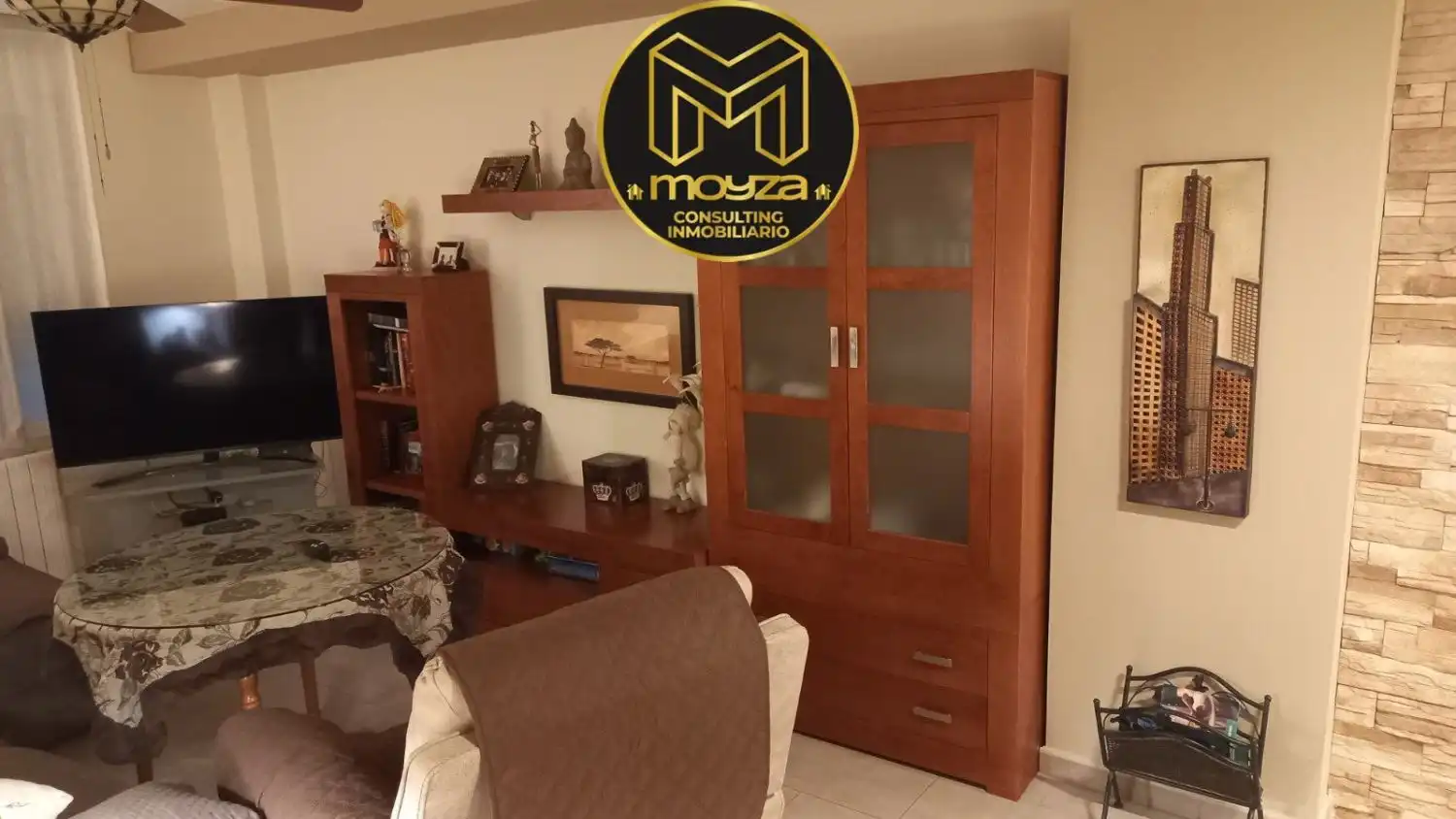 Sala de estar de Casa o chalet en venta en Jaén con Aire acondicionado, Calefacción y Parquet
