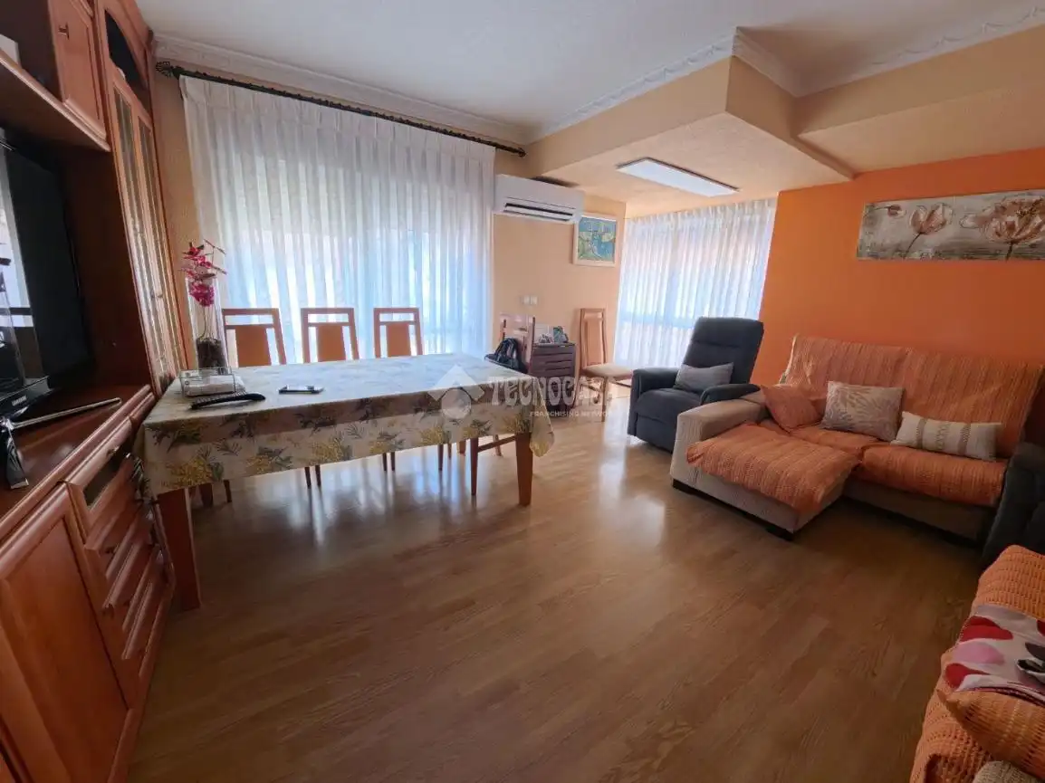 Sala de estar de Piso en venta en Alicante / Alacant