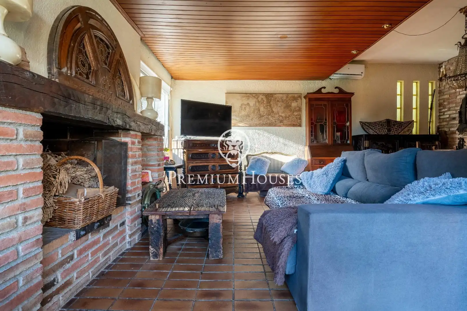 Living room of Houses for sale in Salou  with Air Conditioner, Heating and Private garden