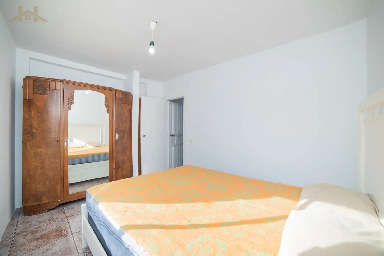 Dormitori de Casa o xalet en venda en Yeles amb Calefacció, Jardí privat i Terrassa