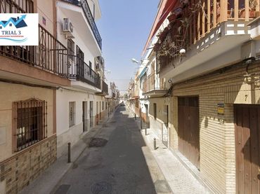 Casa en venda a Calle BORMUJOS