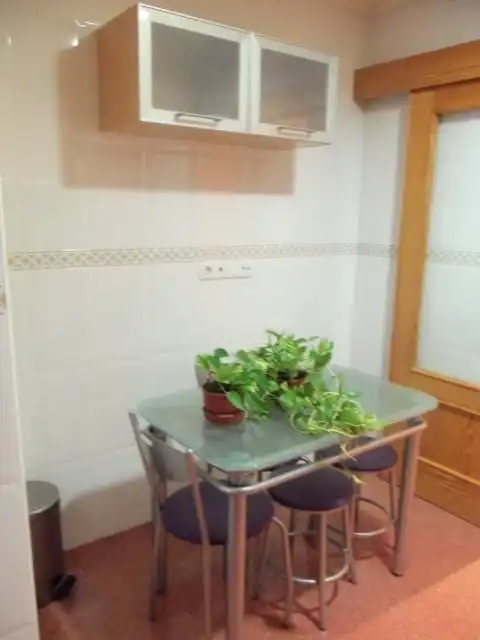 Flat for rent in Altabix