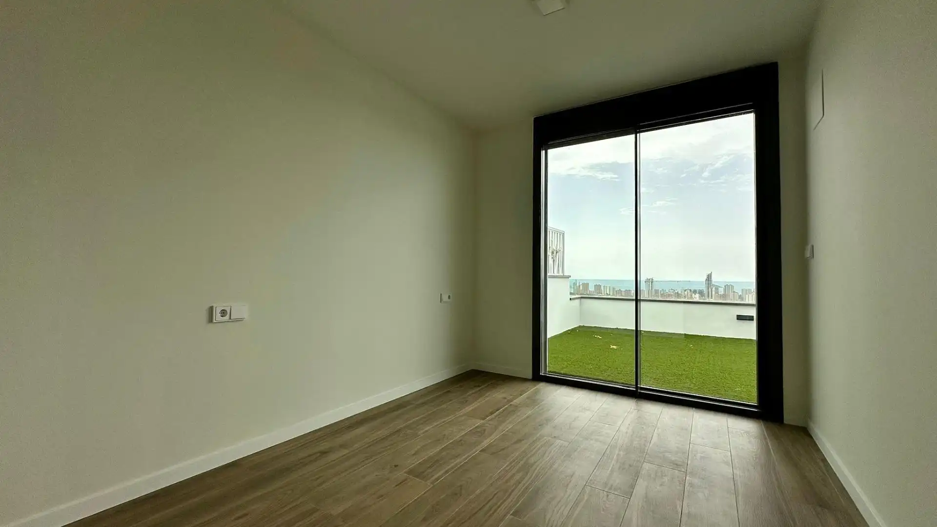 Mini appartamento con piscina in vendita a Calle CL COLOMBIA DE 7 Es:7 Pl:03 Pt:73C SECTOR-6 (RG1.A, imagen 7
