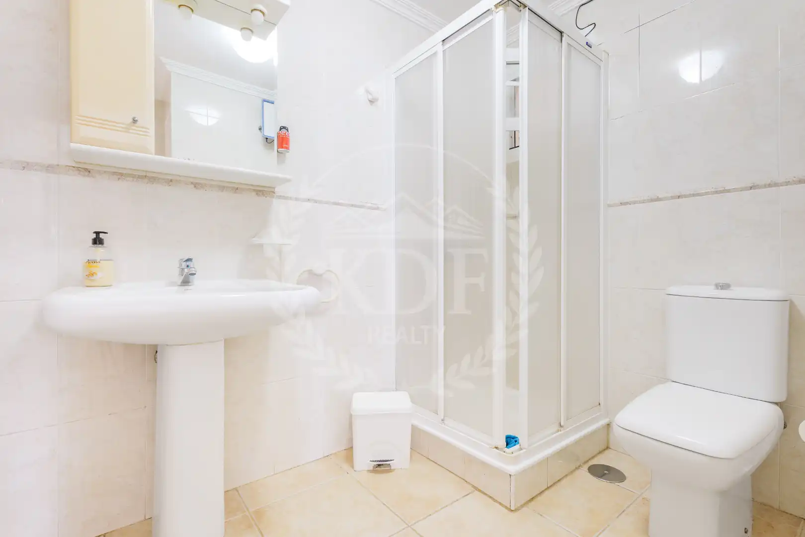 Bathroom of Buildings for sale in Granadilla de Abona  with Alarm and Community pool