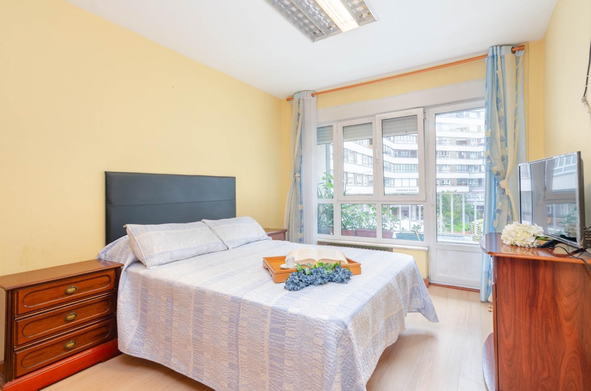 Bedroom of Flat for sale in Avilés  with Heating and Terrace