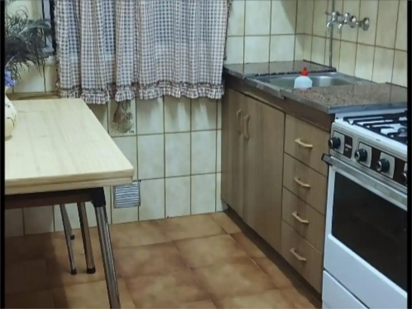 Kitchen of Flat for sale in Tamarite de Litera  with Storage room, Furnished and Balcony