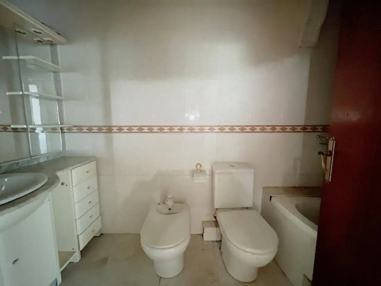 Badezimmer von Wohnung zum Verkauf in Cerdanyola del Vallès mit Heizung und Balkon