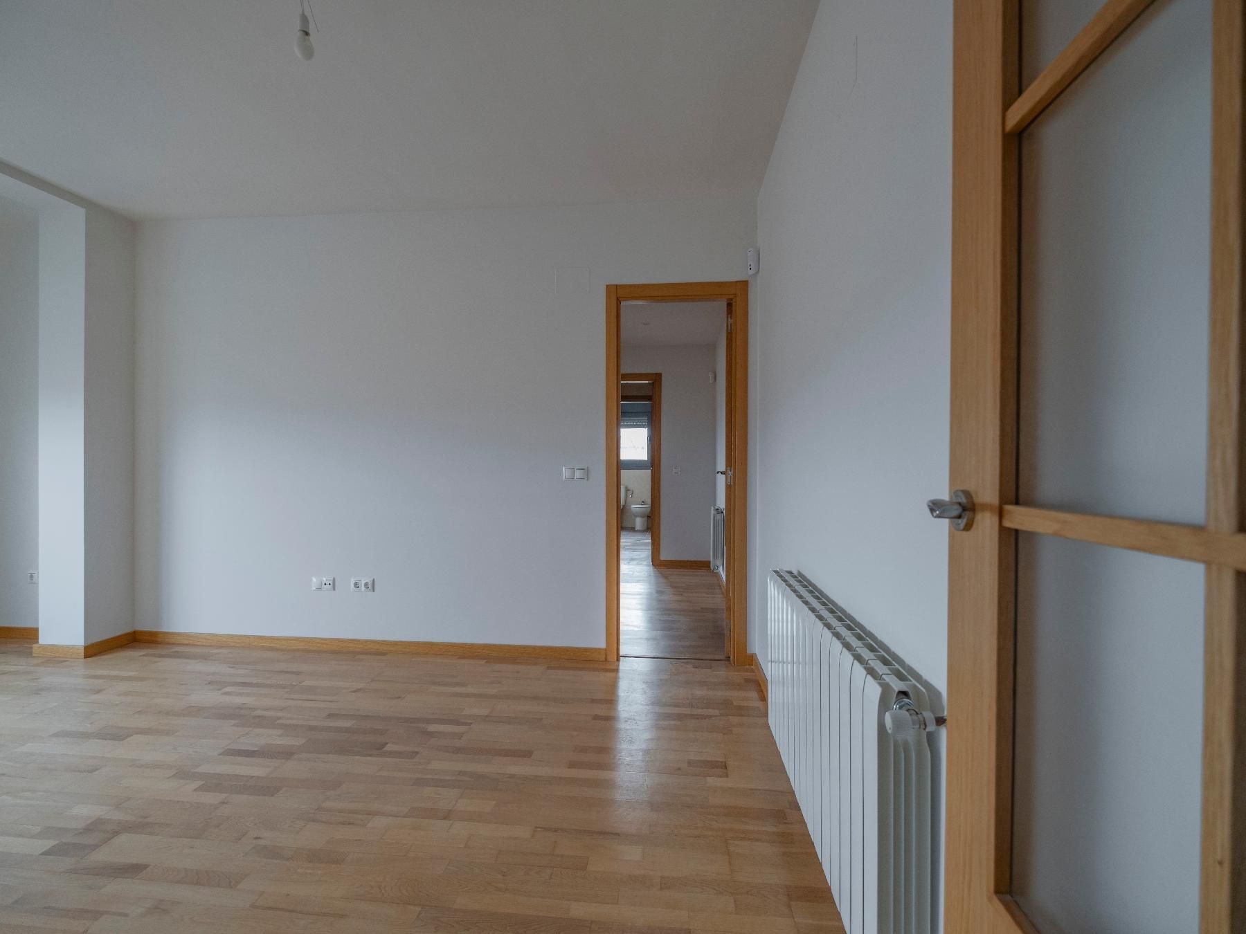 Flat for sale in Ávila Capital  with Storage room