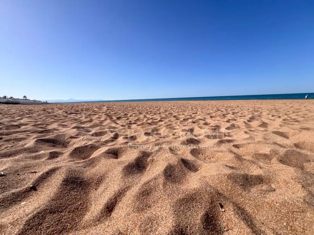 Apartments for sale in Carrer Llac Baikal, 3, L'Almadrava - L'Estanyó