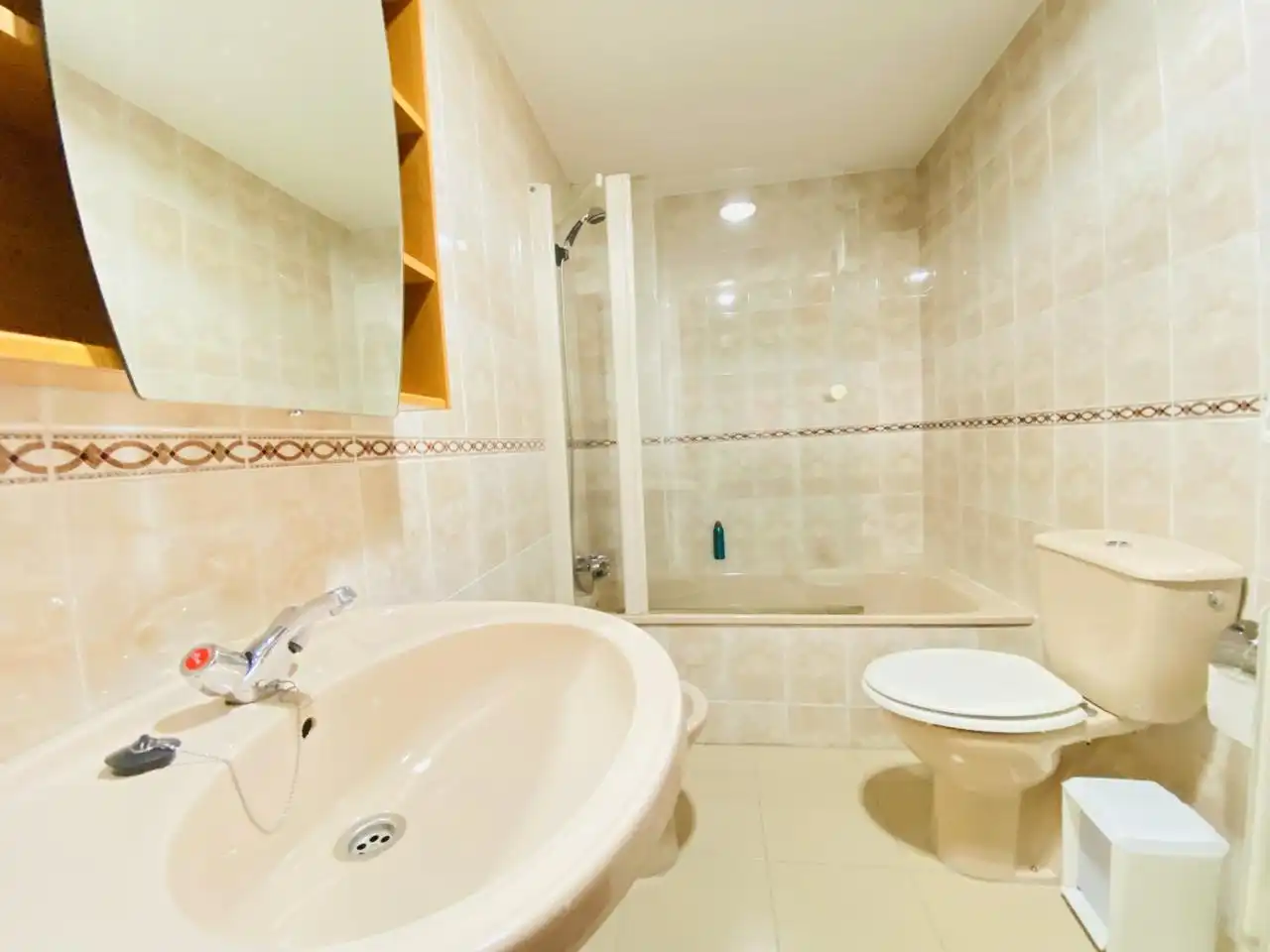 Piso con terraza en venta en Maria Teresa De Léon, imagen 22