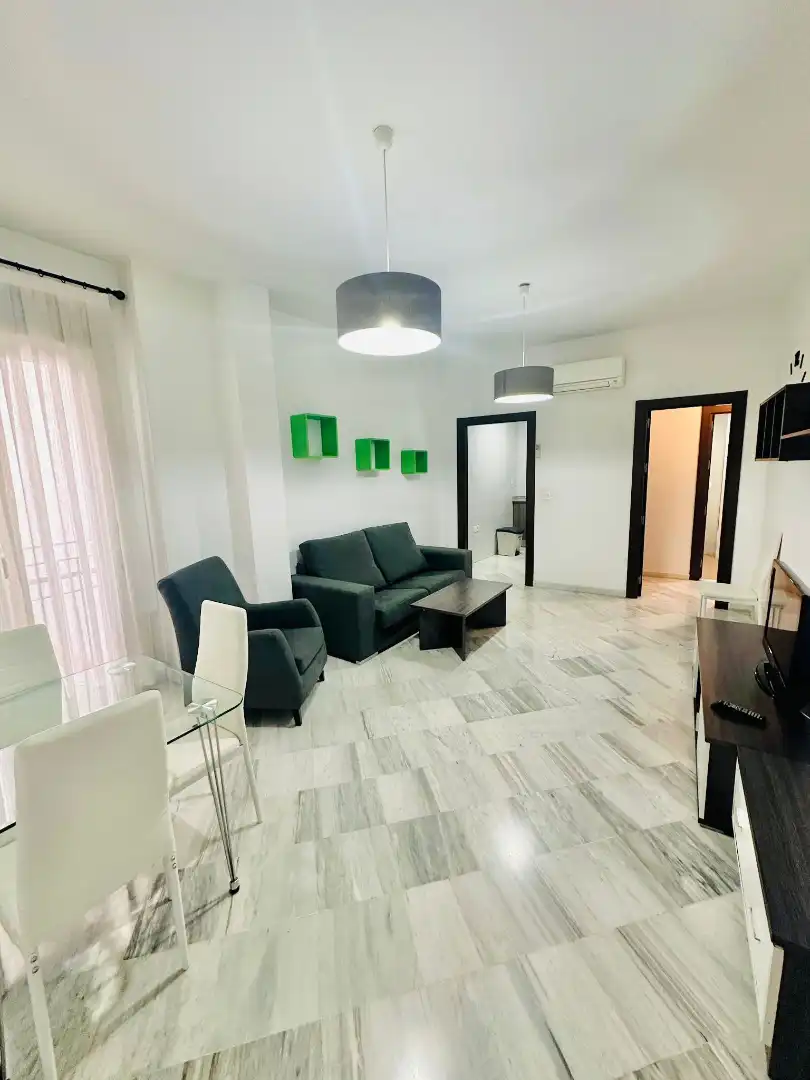 Living room of Flat for rent in  Granada Capital  with Air Conditioner, Heating and Furnished