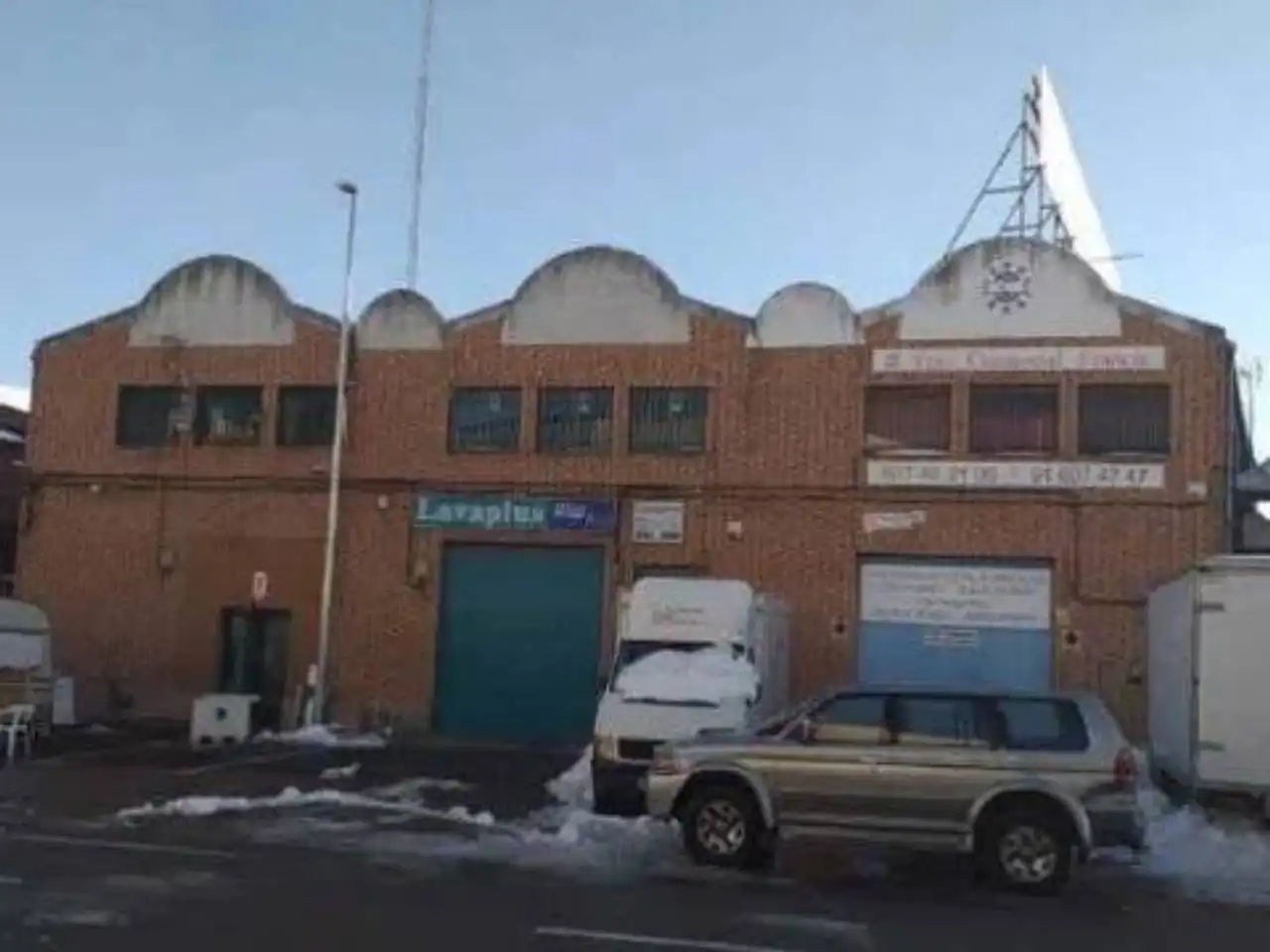 Vista exterior de Nave industrial en venta en Fuenlabrada