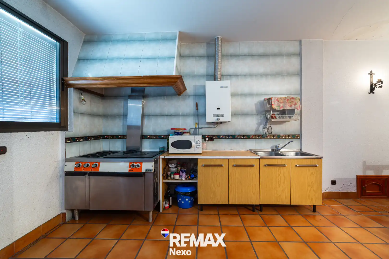 Cocina de Casa adosada en venta en Villaverde de Íscar con Aire acondicionado, Calefacción y Jardín privado