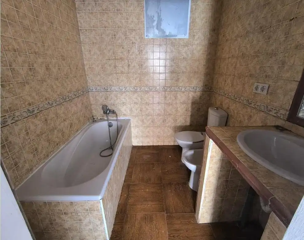 Bany de Casa o xalet en venda en Algeciras