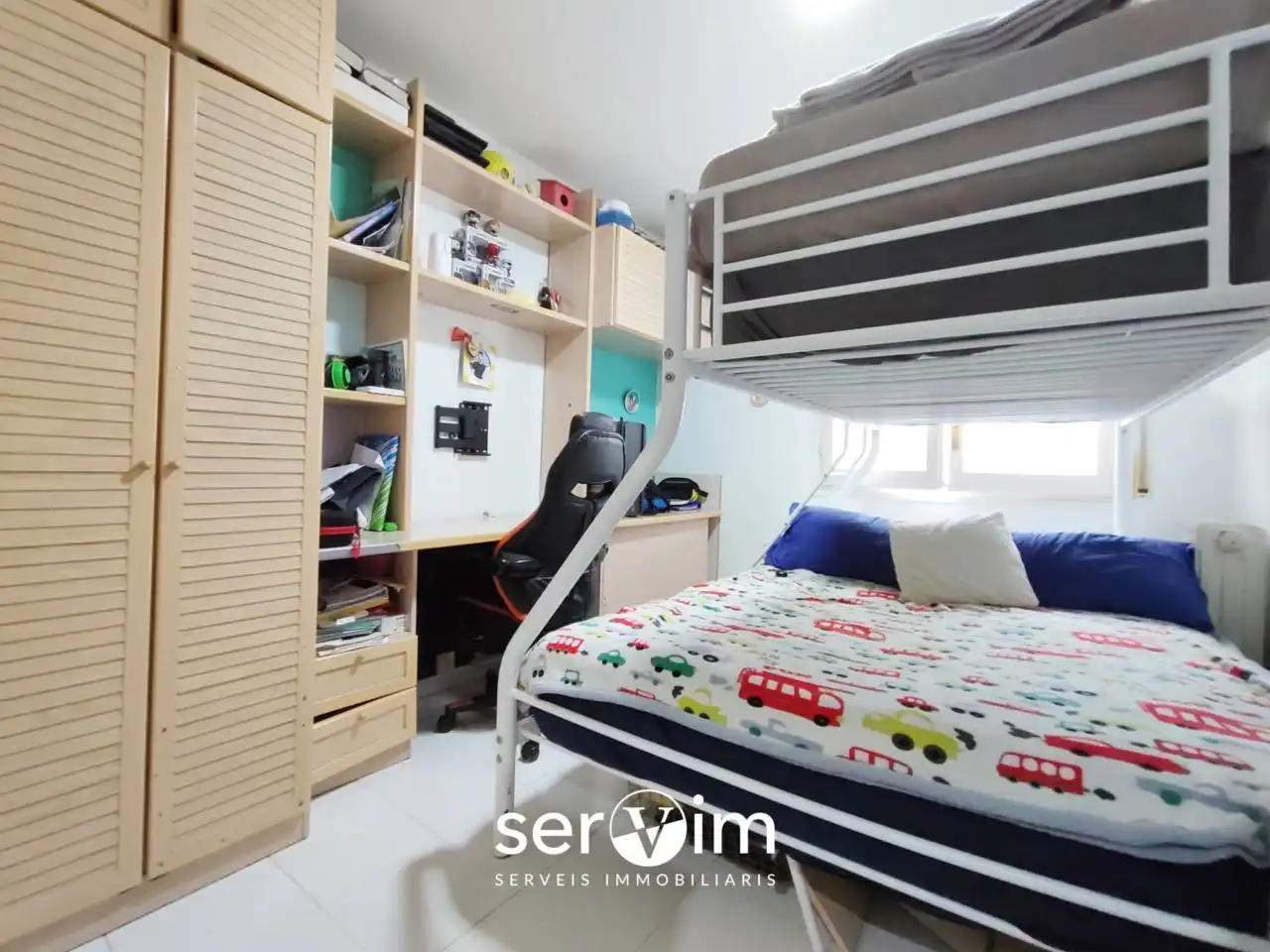 Schlafzimmer von Wohnung zum Verkauf in Girona mit Terrasse