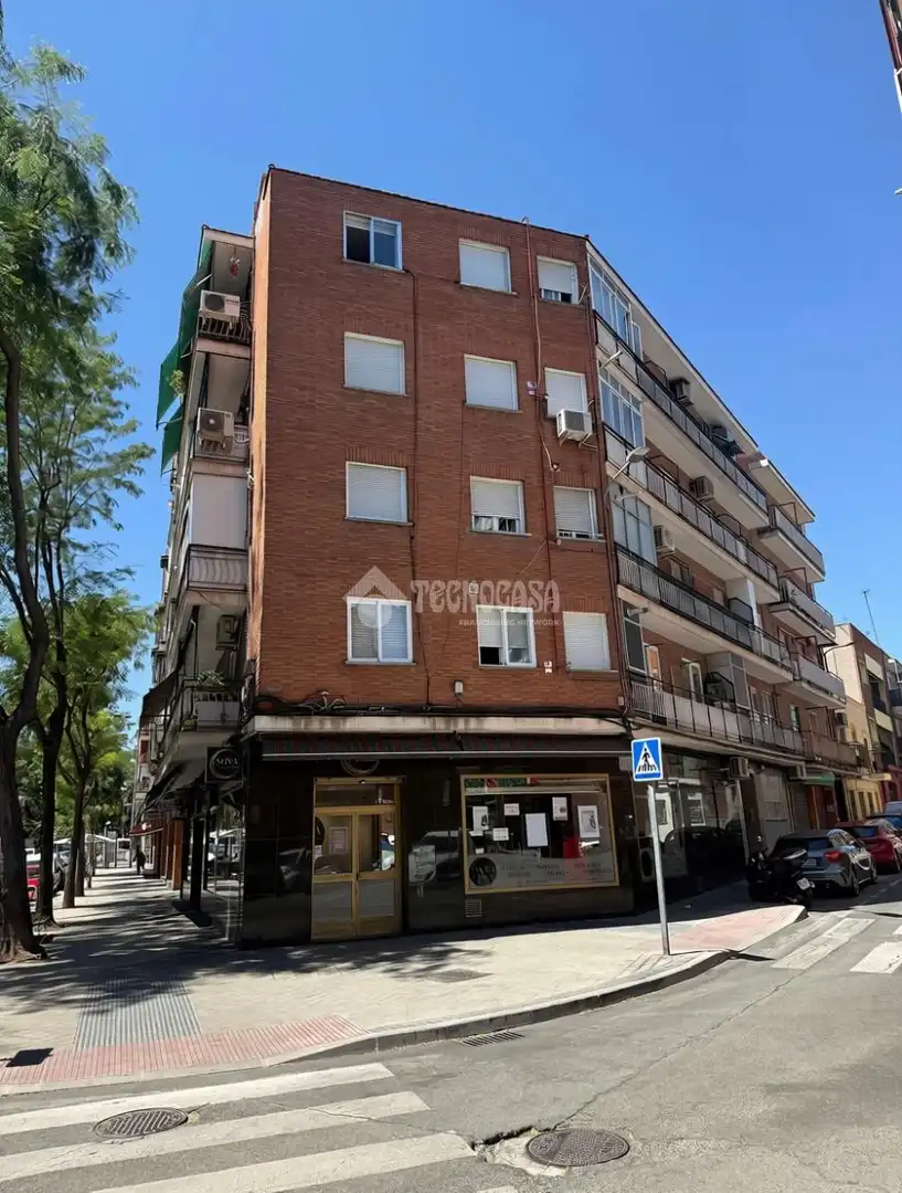 Exterior view of Flat for sale in Madrid  with Air Conditioner, Heating and Parquet flooring