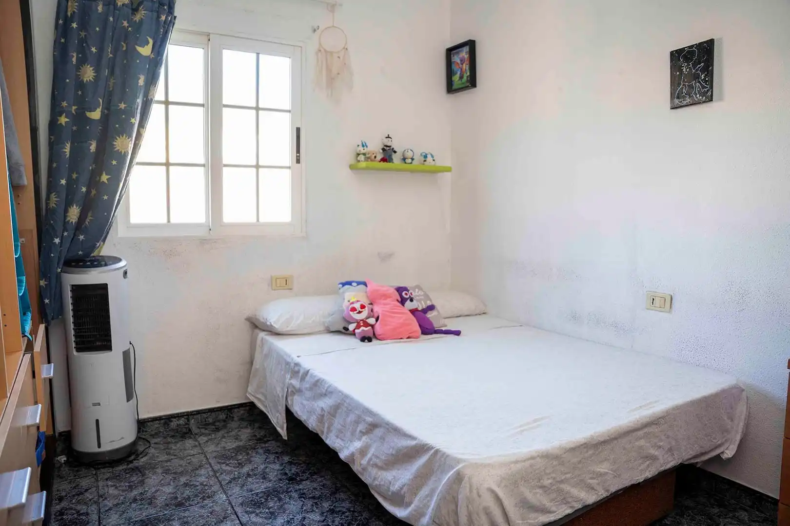 Schlafzimmer von Haus oder Chalet zum Verkauf in Arona mit Heizung und Terrasse