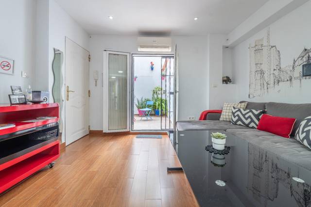 Piso en Venta en Calle GLORIA en Barrio de Albaicín