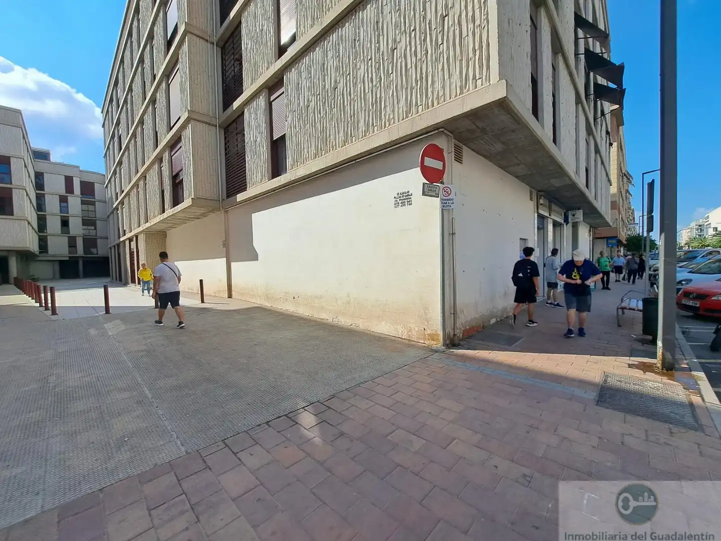 Parking of Commercial properties for rent in Lorca